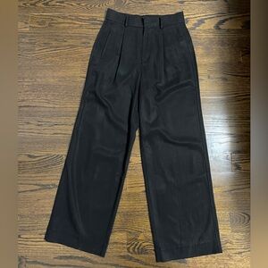 Everlane Draper Pleated Pant in Buttersmooth